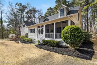 6628 Stag Park Road, Burgaw, NC 28425 — 3-bedroom home, Burgaw, NC, photo 6 of 63: 5-web-or-mls-GI - 6628 Stag Park Rd - Li