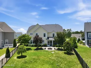 425 Lanyard Drive, Newport, NC 28570 – photo 8: 8-web-or-mls-425 Lanyard Dr 008