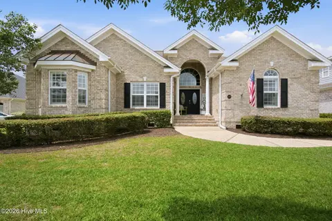 1044 Leesburg Dr, Leland