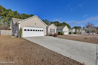 110 Belvedere Drive, Holly Ridge, NC 28445 – photo 2: 6G8A5203