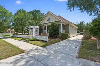 2013 Simmerman Way, Leland, NC 28451 — 3-bedroom home in Brunswick Forest, Leland, NC, photo 2 of 69