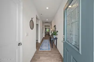 731 Lake Tyler Drive, New Bern, NC 28560 – photo 2: 35-web-or-mls-0C0A3599