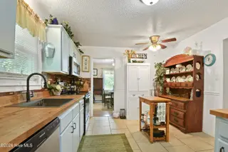 3423 Preakness Place, New Bern, NC 28562 – photo 10: DSC_2458