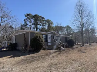 354 Belgrade Swansboro Road, Stella, NC 28582 – photo 2: IMG_9214