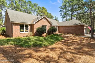 92 Sakonnet Trail, Pinehurst, NC 28374 – photo 4: Ground Left