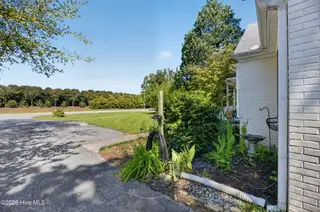 3611 Dickinson Avenue Ext, Greenville, NC 27834 — 3-bedroom home, Greenville, NC, photo 8 of 64: 008_DSC_6615