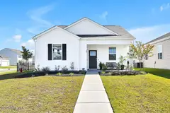 50 Roanoke Drive, Wilmington, NC 28411 — 2-bedroom home in Blake Farm, Wilmington, NC, photo 1 of 72: 50RoanokeDrive-1