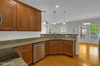 3918 Meeting Place Lane, Southport, NC 28461 — 4-bedroom home in Arbor Creek, Southport, NC, photo 12 of 57: 3918 Meeting Pl-41