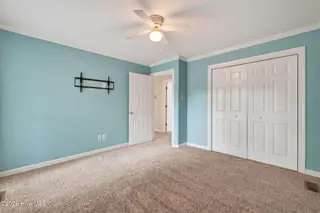 607 Shelley Drive, Goldsboro, NC 27534 — 3-bedroom home in Mimosa Park, Goldsboro, NC, photo 23 of 49: 20-web-or-mls-DSC01948
