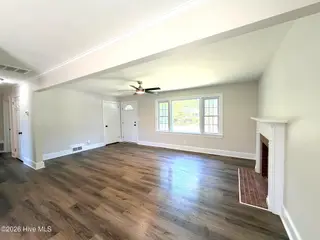 432 Pittman Drive, Greenville, NC 27834 — 3-bedroom home in Carolina Heights, Greenville, NC, photo 8 of 15: IMG_2026-05-09-075456