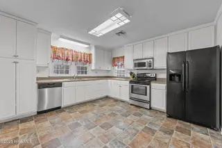 205 Streets Ferry Road, Vanceboro, NC 28586 – photo 20: 23-web-or-mls-COX_5536