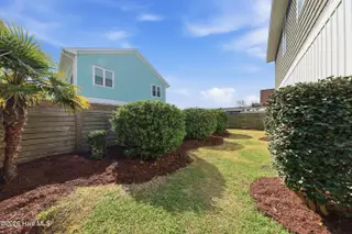 1607 Pinfish Lane, Carolina Beach, NC 28428 – photo 17: 1607PinfishLn-36