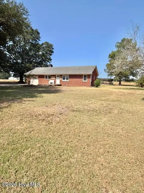 5452 Brothers Road, La Grange, NC 28551 – photo 1 of 7: IMG_5394 (1)