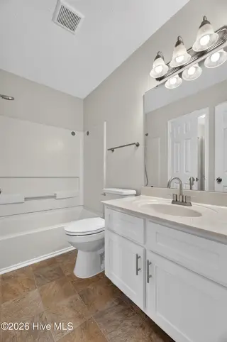 51 Barnes Street, Greenville, NC 27858 – photo 23: 023_DSC_8923