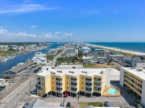 302 Canal Drive Unit 27, Carolina Beach