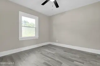 317 Brentwood Avenue, Jacksonville, NC 28540 — 4-bedroom home in Chaney Heights, Jacksonville, NC, photo 14 of 31
