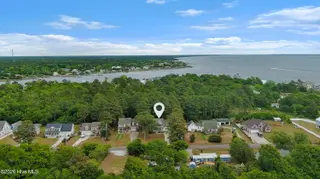 526 Pearson Circle, Newport, NC 28570 – photo 2: Incredible home in Pearson Circle