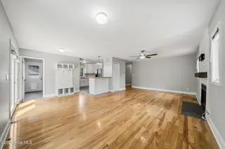 404 Porters Neck Road, Wilmington, NC 28411 — 3-bedroom home, Wilmington, NC, photo 12 of 43