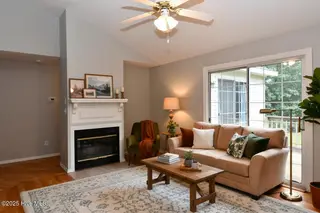 122 Arbor Drive, Greenville, NC 27858 – photo 17: Great Room AI Cozy_Retreat_Style