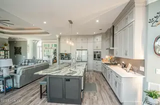 565 Westchester Place SW, Ocean Isle Beach, NC 28469 – photo 19: 565 Westchester Pl SW Ocean-large-014-02