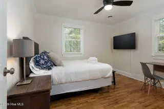 8 N 23rd Street, Wilmington, NC 28405 — 3-bedroom home, Wilmington, NC, photo 24 of 34: bedroom-02a