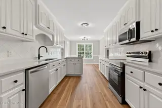 300 Waters Circle, Goldsboro, NC 27534 – photo 12: 14-web-or-mls-018_DSC03470