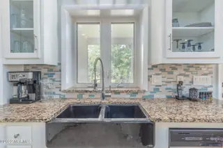 301 Sandy Point Drive, Beaufort, NC 28516 – photo 18: 23