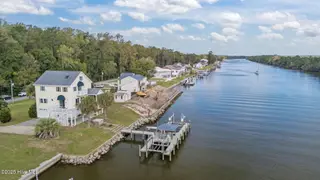 850 Sea Gate Drive, Newport, NC 28570 – photo 4: 51-web-or-mls-DJI_20251006104934_0166_D