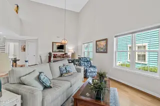 656 Settlers Lane, Kure Beach, NC 28449 – photo 14: living room