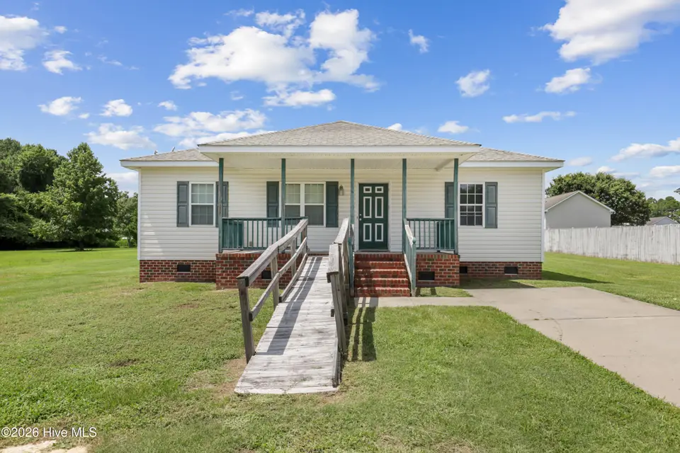 1303 Franklin Court, Goldsboro, NC 27530 – photo 1 of 28: 01-1303 Franklin Ct-1