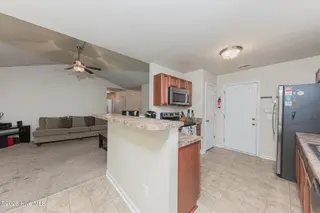 2004 W T Whitehead Drive, Jacksonville, NC 28546 – photo 22: Kitchen
