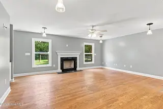1912 Snowy Egret Drive, Morehead City, NC 28557 – photo 12: 28-web-or-mls-590A3920