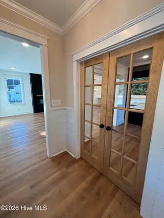 1941 Kimball Drive, Greenville, NC 27834 – photo 5: Foyer 2