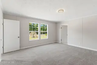 9929 Old Mill Road NE, Leland, NC 28451 — 4-bedroom manufactured home, Leland, NC, photo 18 of 33: 33-web-or-mls-dsc07512