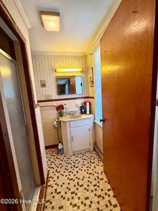 1143 Doublebridge Road, Elizabeth City, NC 27909 — 3-bedroom home, Elizabeth City, NC, photo 15 of 29: IMG_1095