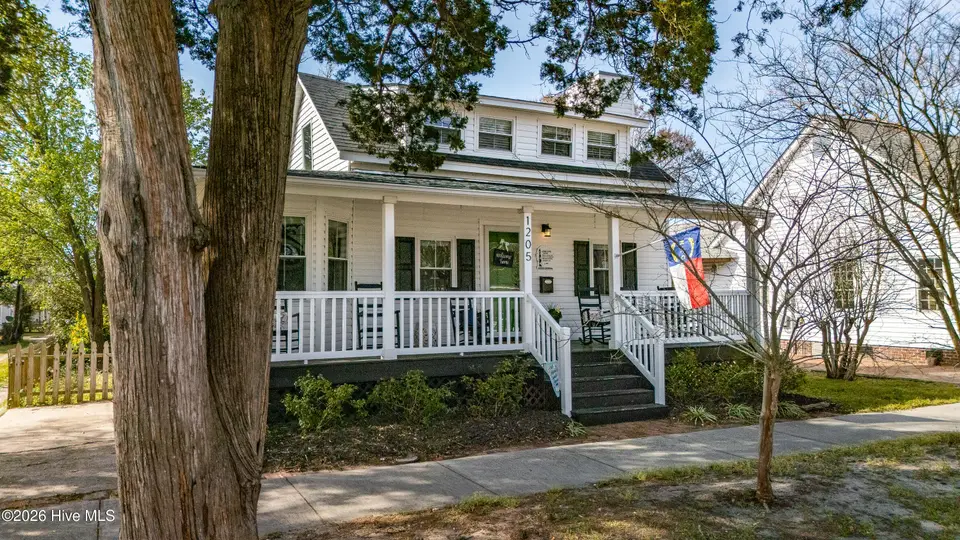 1205 Evans Street, Morehead City, NC 28557 – photo 1 of 31: Chill Photo Aerials-20 (2)
