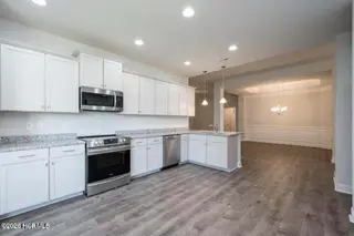 192 Seashore Street, Grimesland, NC 27837 – photo 7: Kitchen