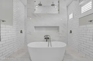 135 Spicer Lake Drive, Holly Ridge, NC 28445 – photo 24: Master Bathroom