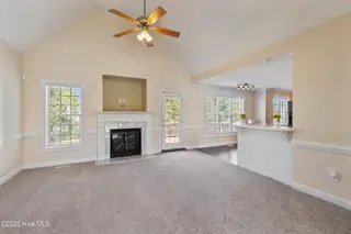 2712 Camille Drive, Winterville, NC 28590 – photo 7: 2712 camille dr-wintervillenc-11