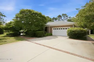 905 Robert E Lee Drive, Wilmington, NC 28412 – photo 4