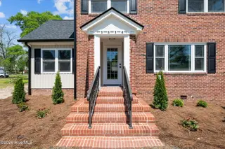 1514 Rhem Avenue, New Bern, NC 28560 – photo 3: 46-web-or-mls-DSC_0152