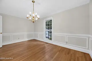 202 Queen Annes Road, Greenville, NC 27858 – photo 16: 024_DSC_4363