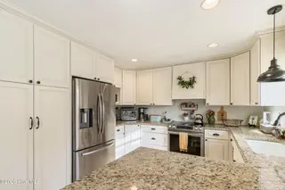 106 Marian Avenue, Elizabeth City, NC 27909 – photo 8: 24_img_5916