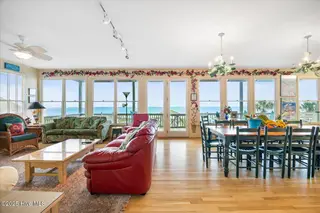 6715 Ocean Drive, Emerald Isle, NC 28594 – photo 18: Livingroom view
