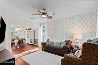 4509 Pine Hollow Drive, Wilmington, NC 28412 – photo 7: 23-web-or-mls-DSC00495