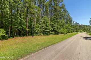 313 Antebellum Drive, Havelock, NC 28532 – photo 9: Vacant lot in Plantation Harbor