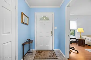 102 Greenbriar Drive, Jacksonville, NC 28546 – photo 6: 6_foyer