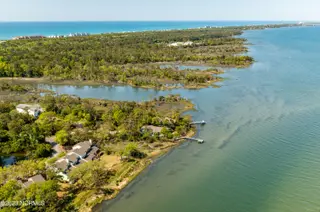 4 West Court, Pine Knoll Shores, NC 28512 – photo 12: McGinnis Point West Court
