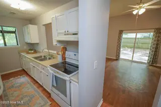 4118 Peachtree Avenue, Wilmington, NC 28403 – photo 12: DSC05579