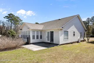 104 Trailwood Drive, Hubert, NC 28539 – photo 3: 3-web-or-mls-IMG_5805